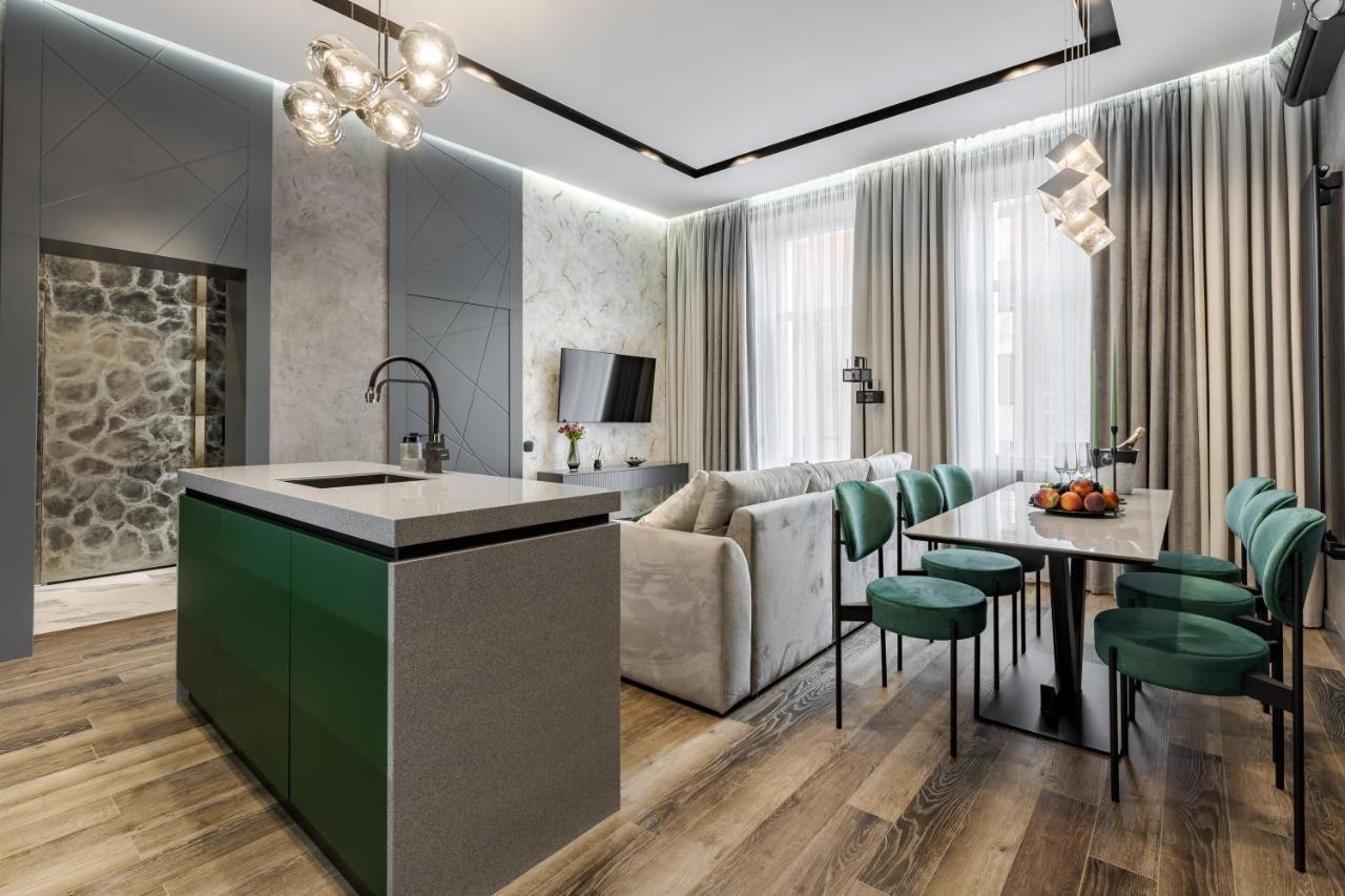 Alfa Apartments Kulisha 40 Lviv Kültér fotó