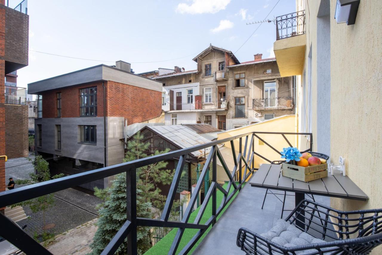Alfa Apartments Kulisha 40 Lviv Kültér fotó