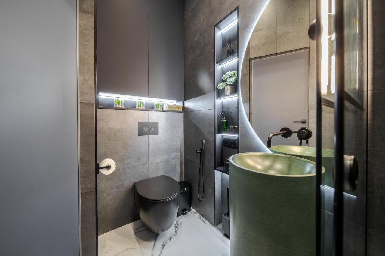 Alfa Apartments Kulisha 40 Lviv Kültér fotó