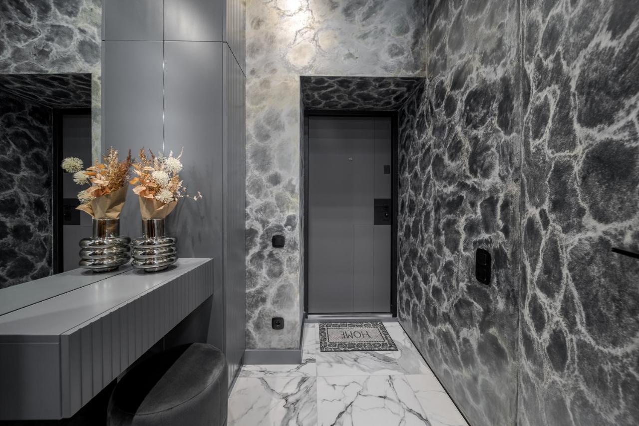 Alfa Apartments Kulisha 40 Lviv Kültér fotó