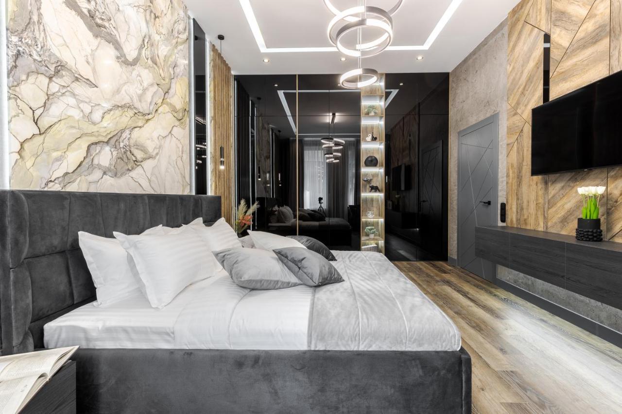 Alfa Apartments Kulisha 40 Lviv Kültér fotó