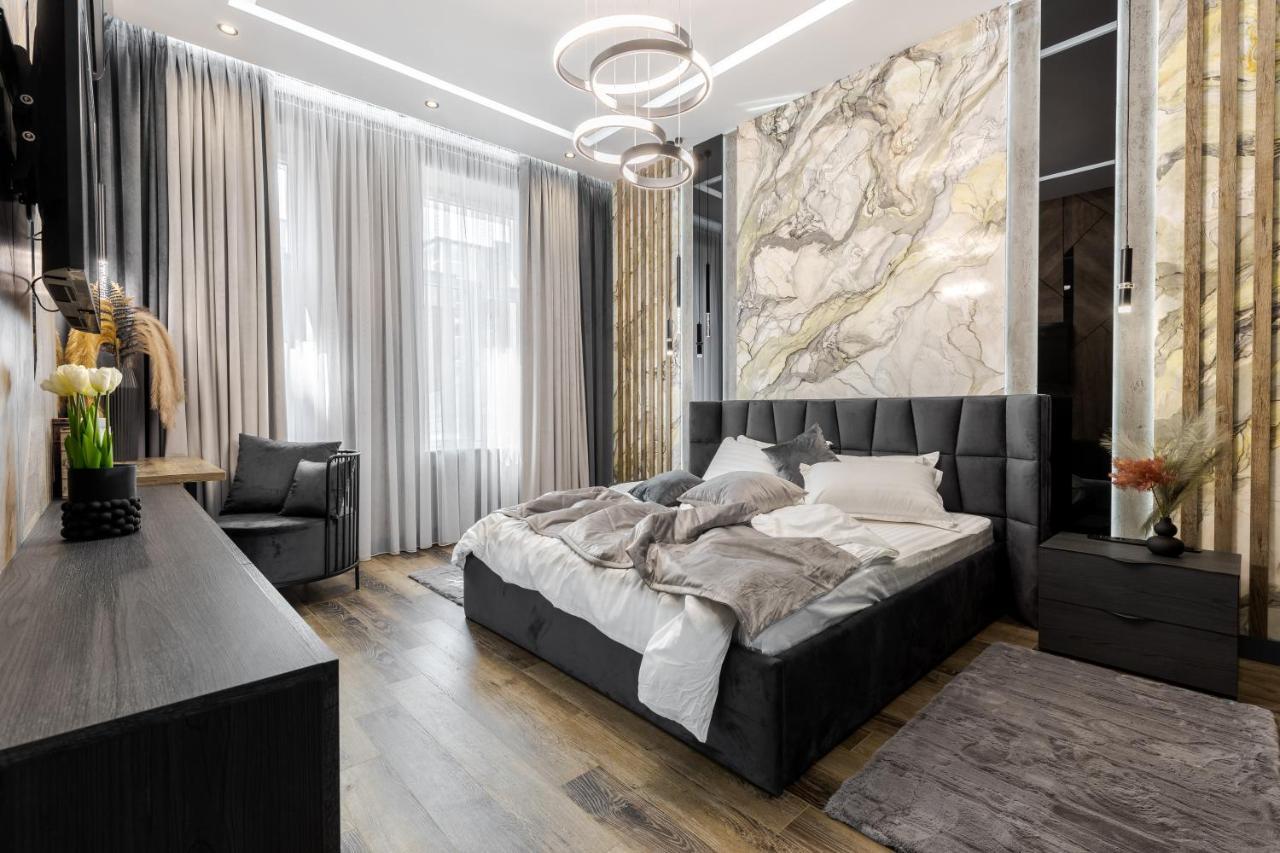 Alfa Apartments Kulisha 40 Lviv Kültér fotó