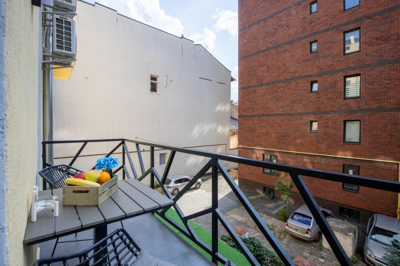 Alfa Apartments Kulisha 40 Lviv Kültér fotó